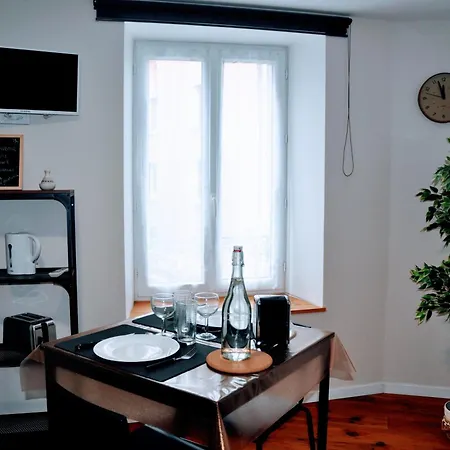 Apartment Pres De Brioude - 'esprit Vacances' *